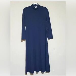 TRAVELSMITH Mock Neck Long Sleeve Shift Long Dress - Size Medium